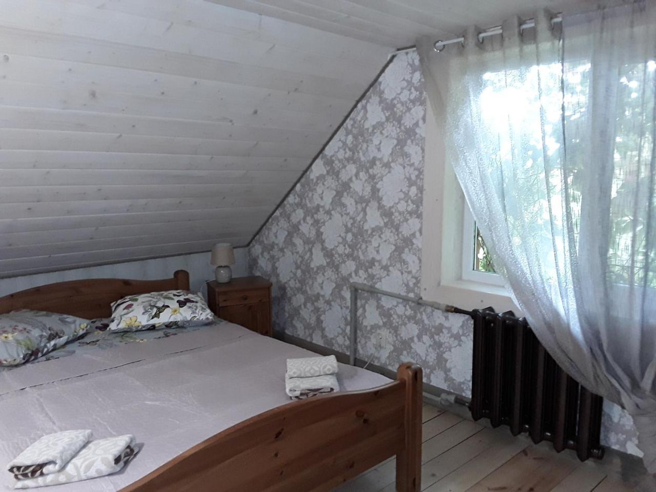 Brivdienu Maja Melderi Ape Exterior photo