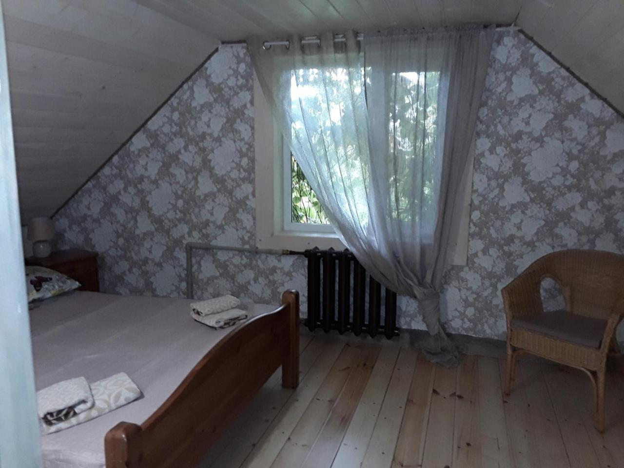 Brivdienu Maja Melderi Ape Exterior photo